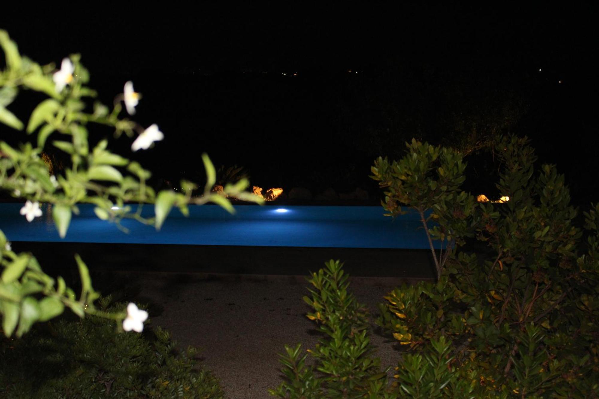 Trullo Il Melograno Guest House Ostuni Luaran gambar