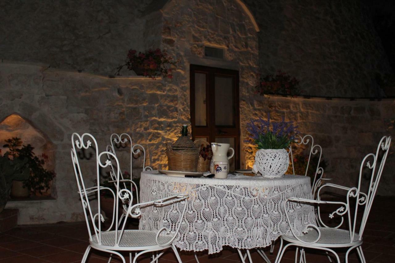 Trullo Il Melograno Guest House Ostuni Luaran gambar