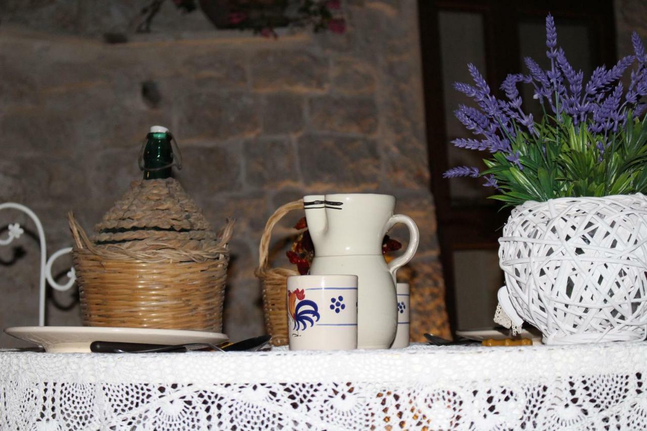 Trullo Il Melograno Guest House Ostuni Luaran gambar